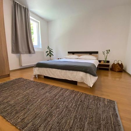 Home Sweet Home! Cluj-Napoca Ngoại thất bức ảnh